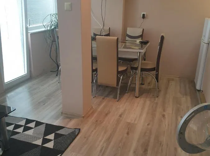 Alen Mak Apartment *